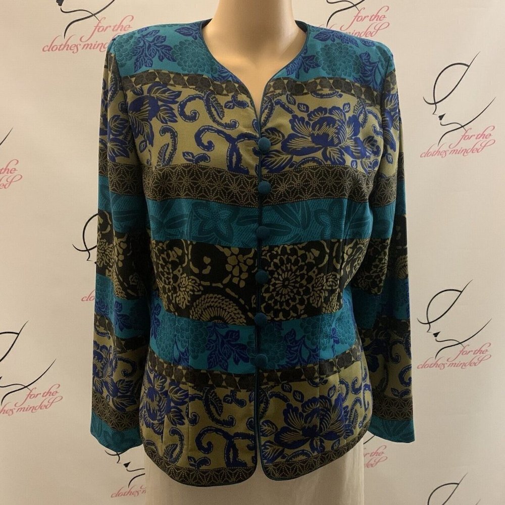 Koret. Size 8. Jacket or Top. Lined Bound Edges Covered Buttons w Loops. B60